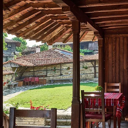 Maison d'hôtes хаджи вълчевия Zheravna